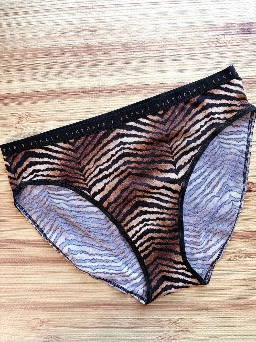 Victoria's Secret Stretch Cotton Full Back Panty In Tiger Stripe
